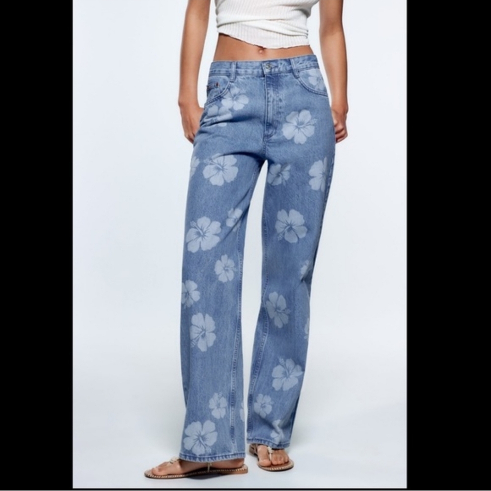 Zara Floral Printed Wide Leg Jeans Sz 4 Casual Trendy High Rise Light Wash - Picture 2 of 8